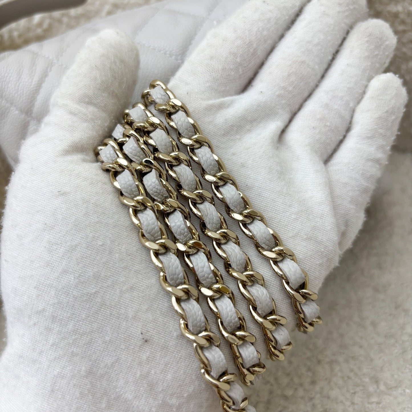GLM-25C Quilted Hobo Clutch on Chain in Light Grey Caviar and LGHW