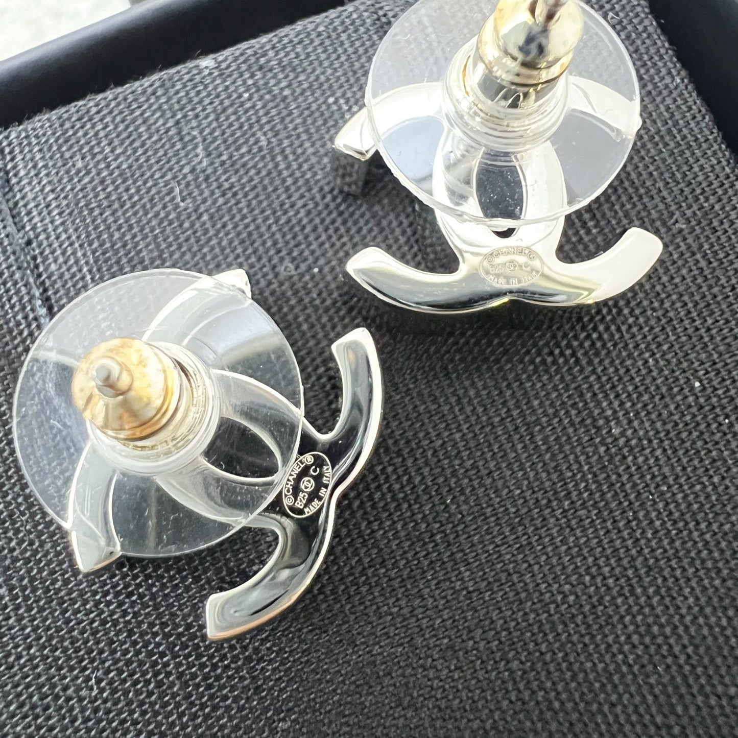 GLM-25C GLM- Logo Earrings in SHW