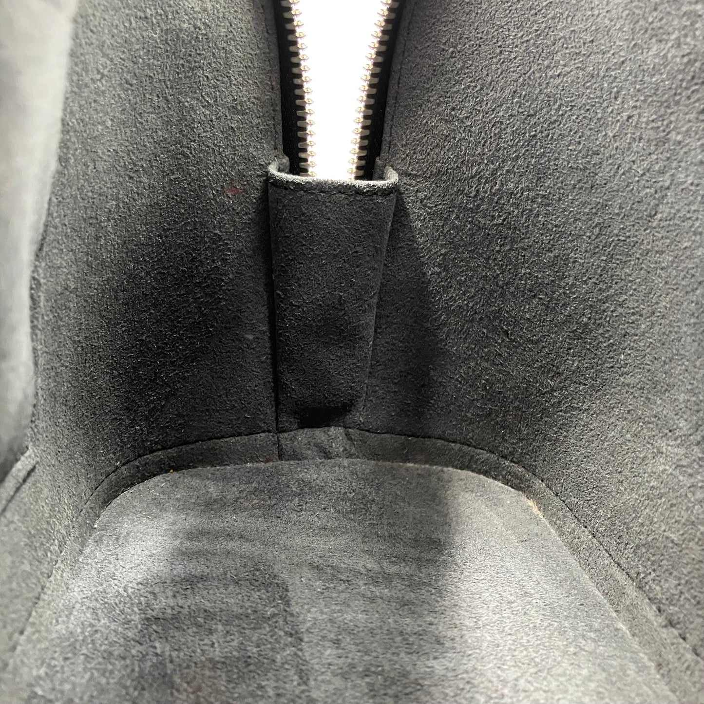 Louis Vuitton  Epi Alma BB