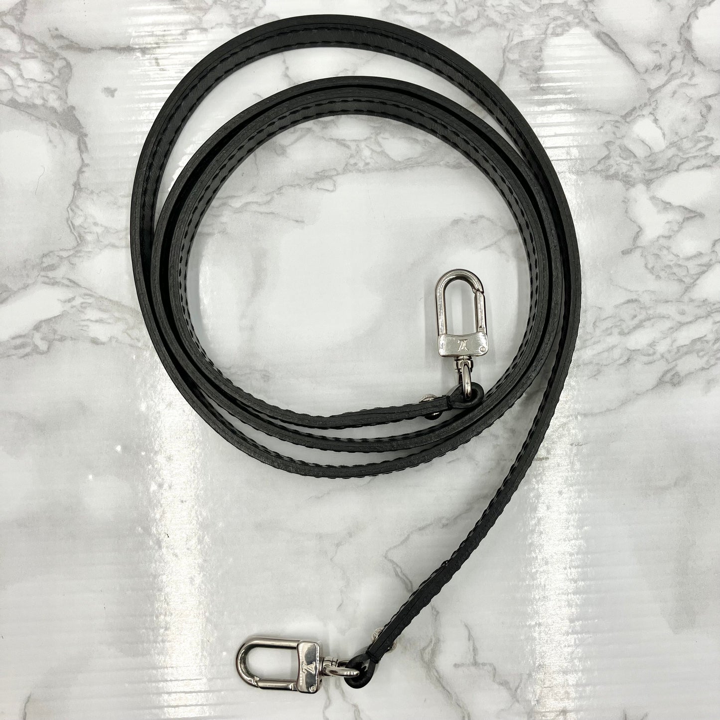Louis Vuitton  Epi Alma BB