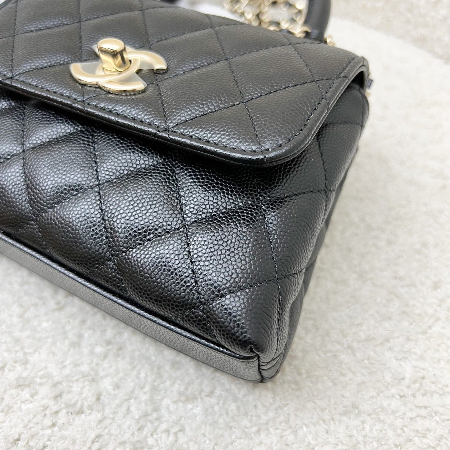 GLM-Micro Coco Handle Flap Bag in Black Caviar and LGHW (AP4244)
