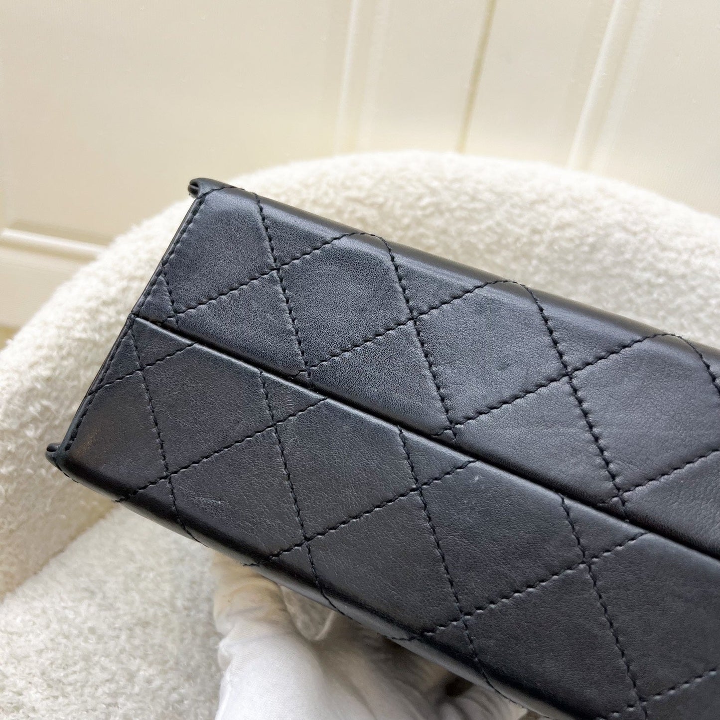 GLM- 2.55 Reissue Trapezoid in Black Lambskin and GHW