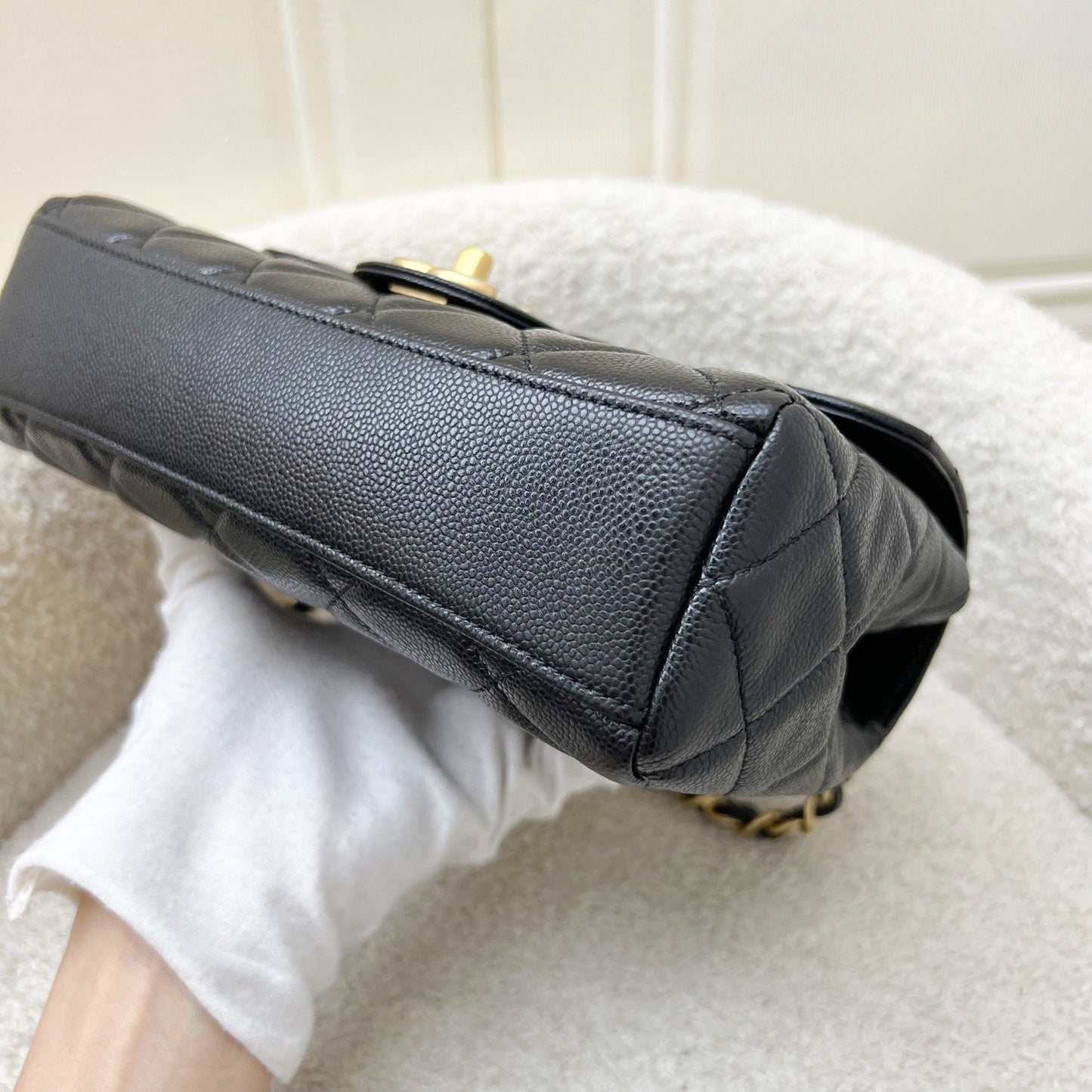 GLM-25P Seasonal Small / Mini Flap Bag in Black Caviar and AGHW (Model: AS5240)