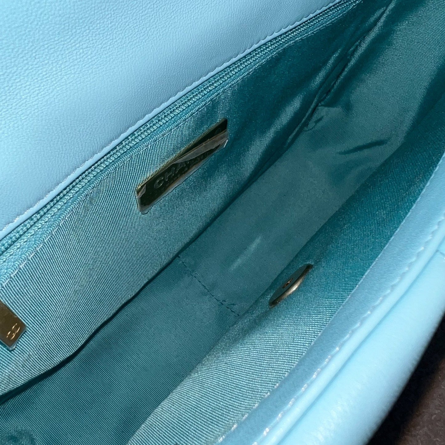 GLM-19 Small Flap in Sky Blue Lambskin and 3-Tone Hardware (Model: AS1160)