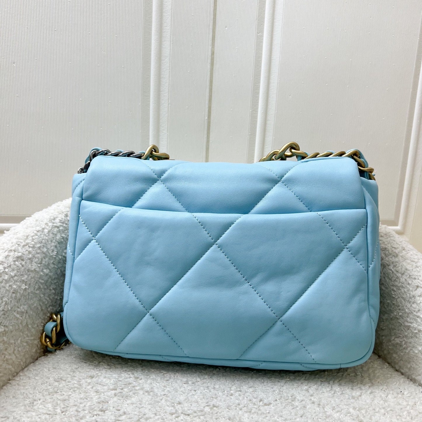 GLM-19 Small Flap in Sky Blue Lambskin and 3-Tone Hardware (Model: AS1160)