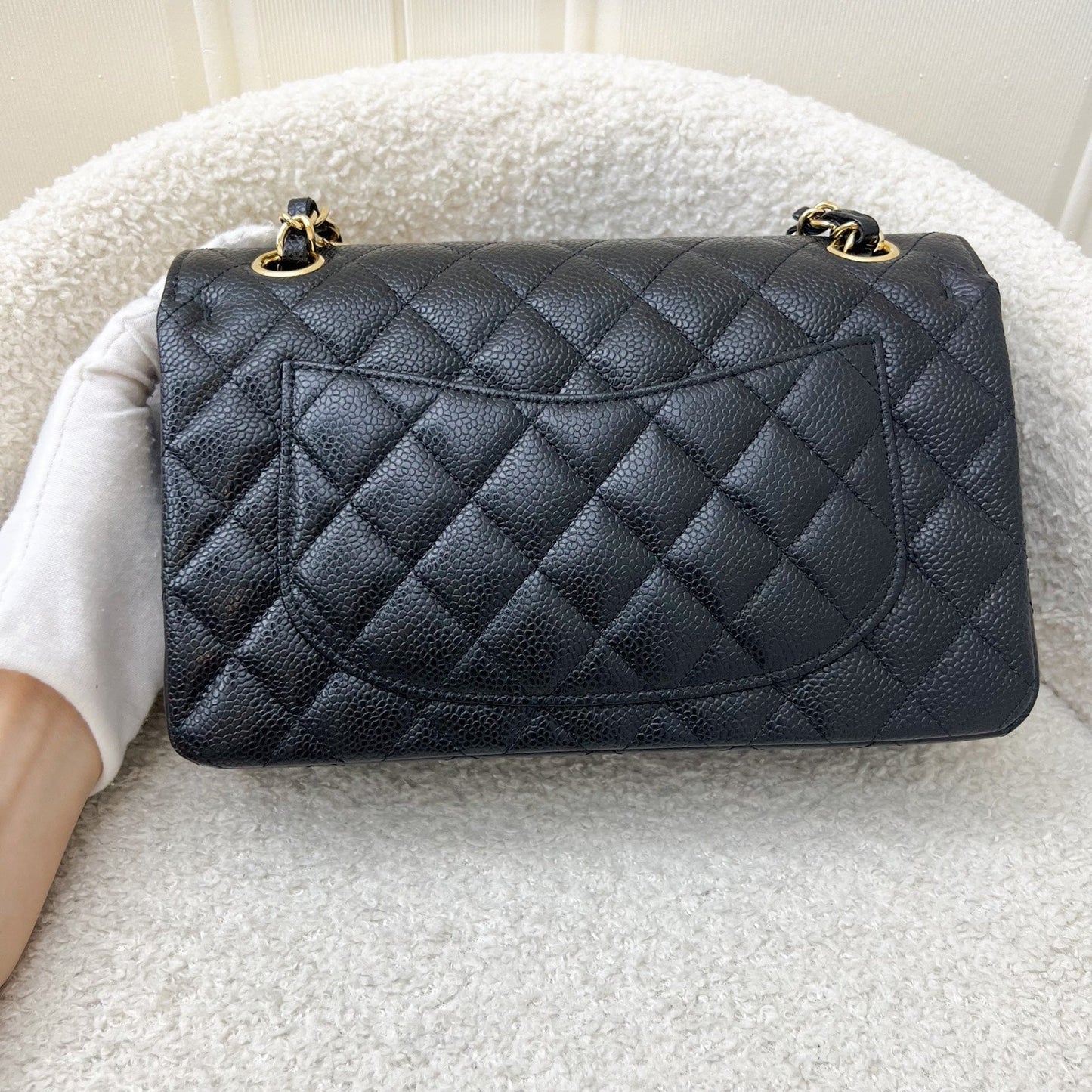 GLM-Small Classic Flap CF in Black Caviar and GHW