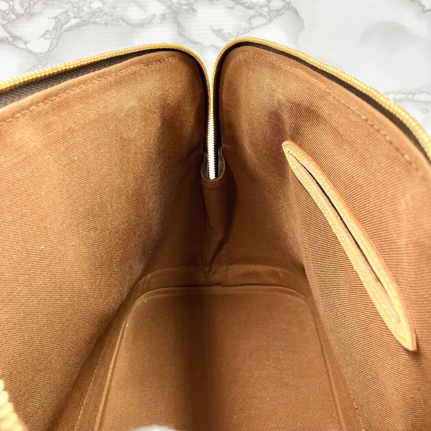 LOUIS VUITTON Monogram Alma PM