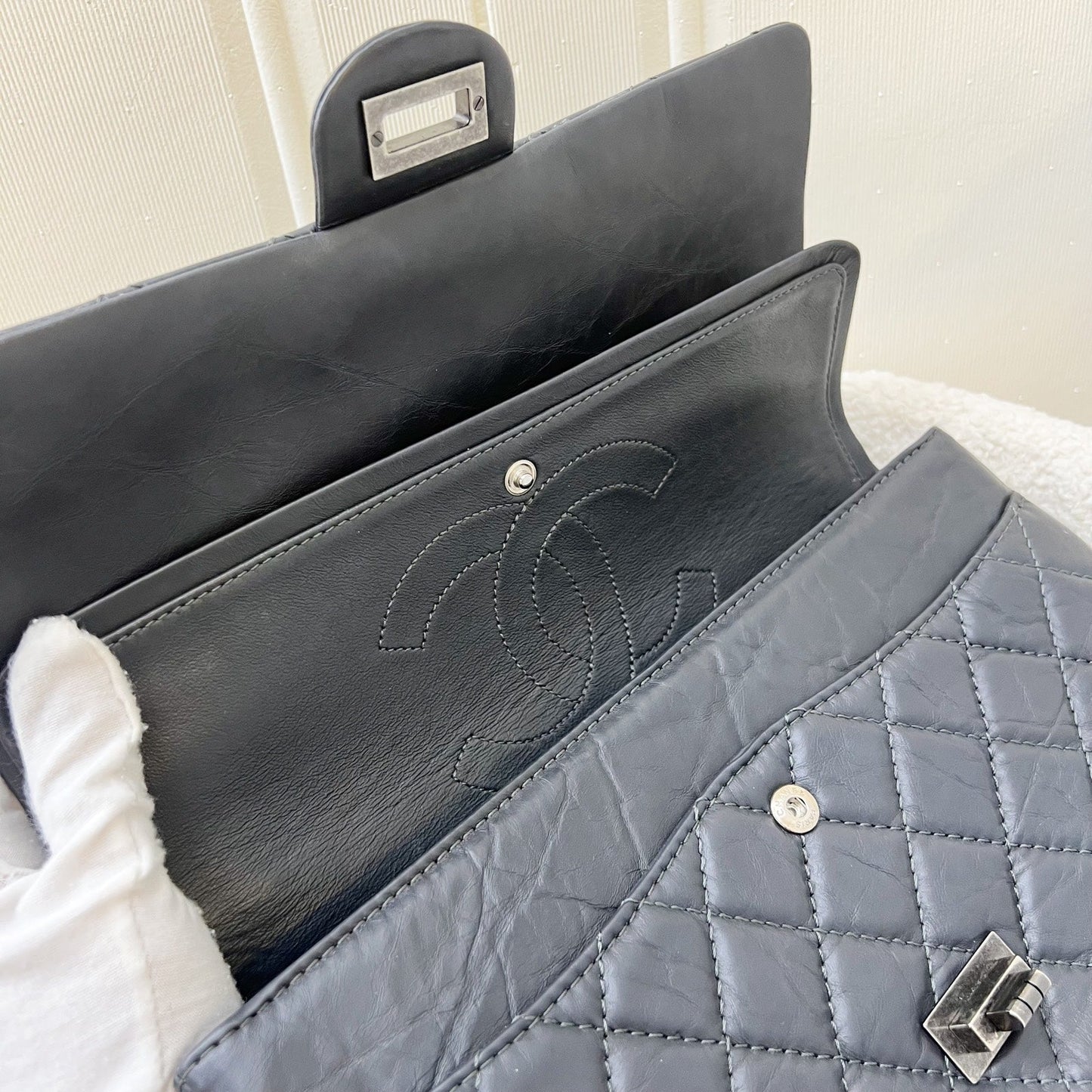 GLM-Large 2.55 Reissue Flap in Charcoal Grey Distressed Calfskin and RHW