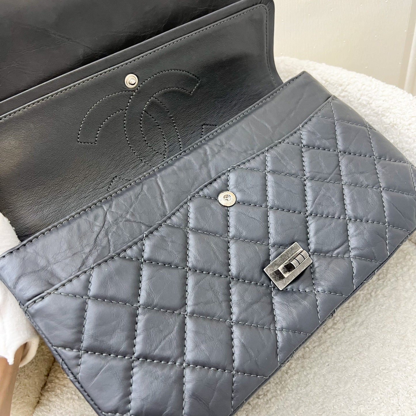 GLM-Large 2.55 Reissue Flap in Charcoal Grey Distressed Calfskin and RHW