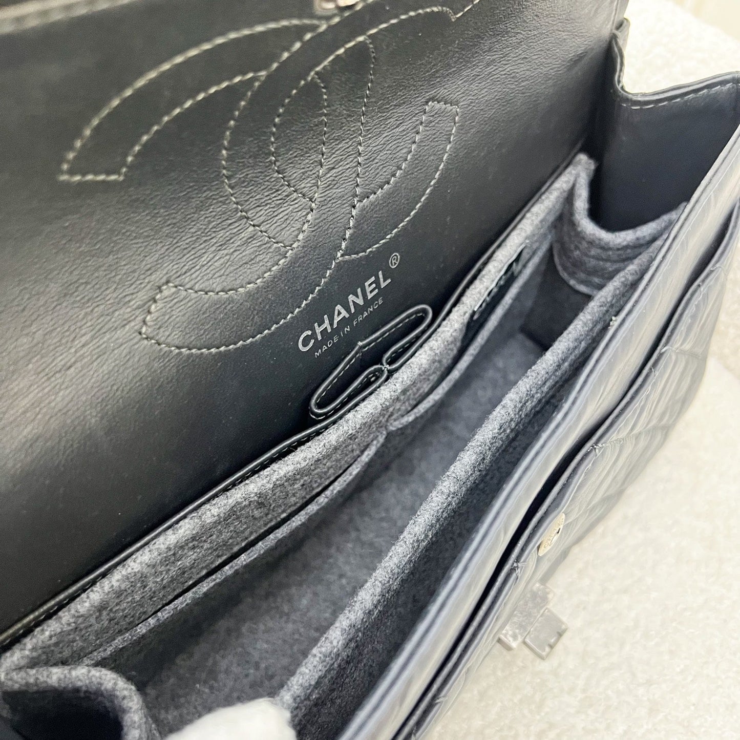 GLM-Large 2.55 Reissue Flap in Charcoal Grey Distressed Calfskin and RHW