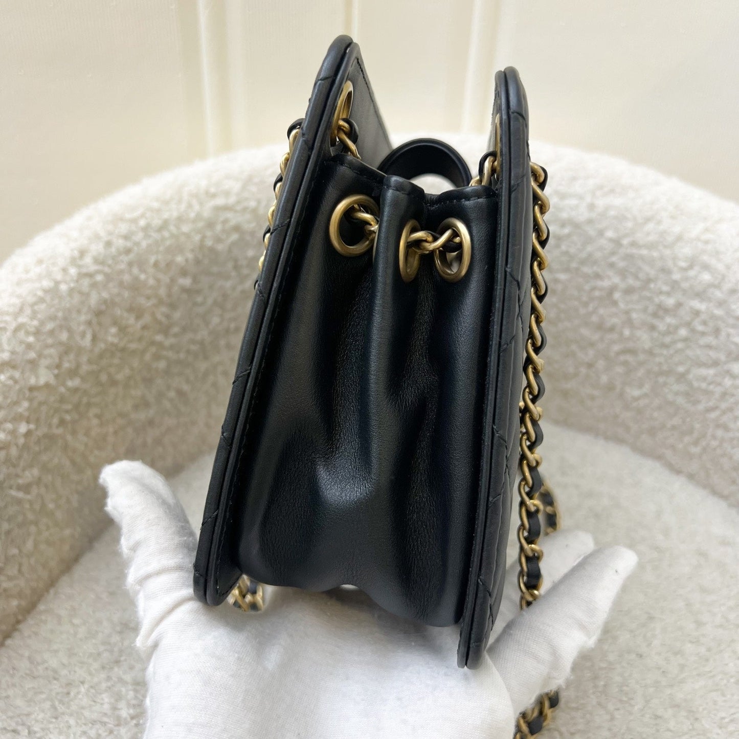 GLM-Mini AGLM-ordion Tote in Black Lambskin and AGHW (Model: AS1750)