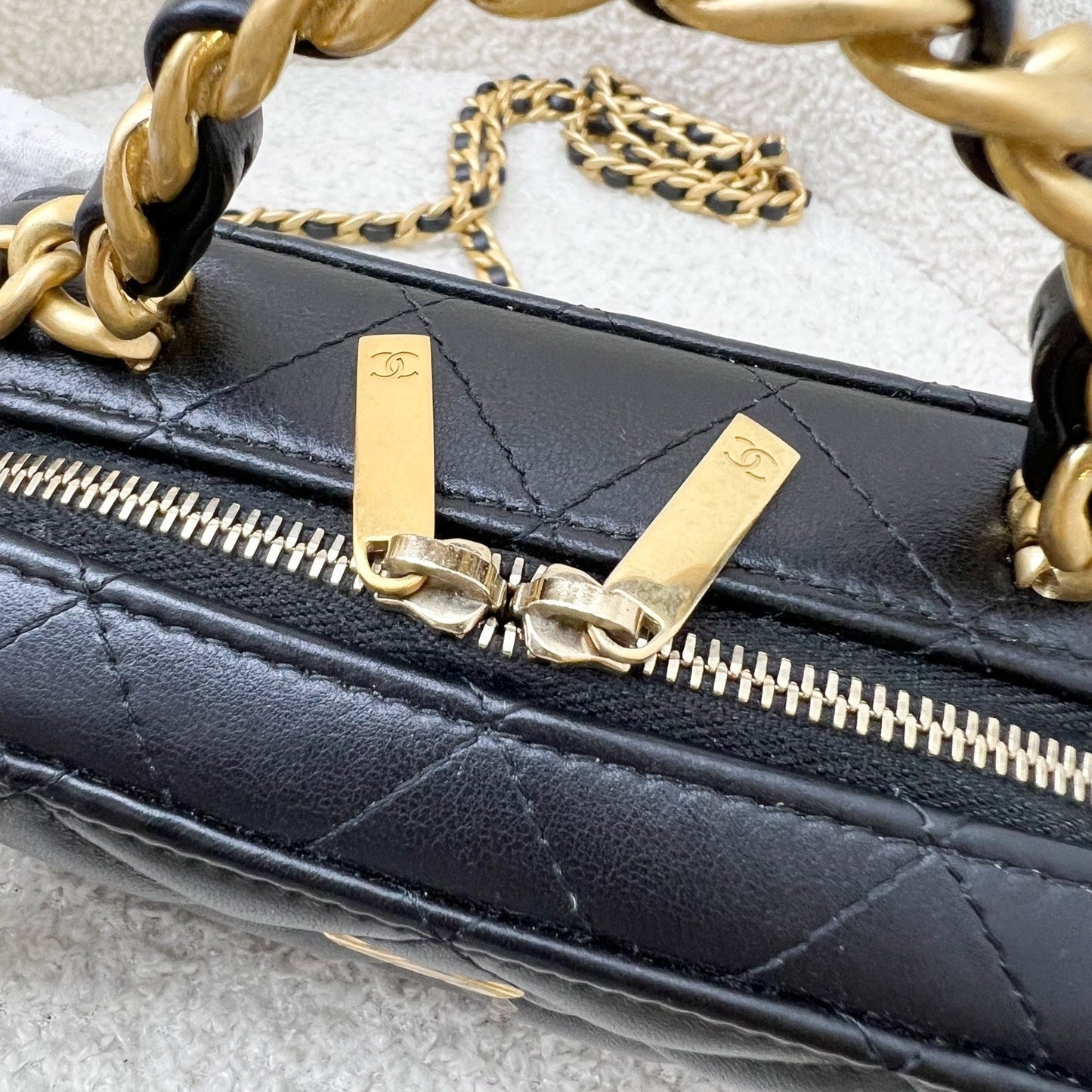 GLM-22A Afternoon Tea Vanity / Clutch with Chain in Black Lambskin and AGHW