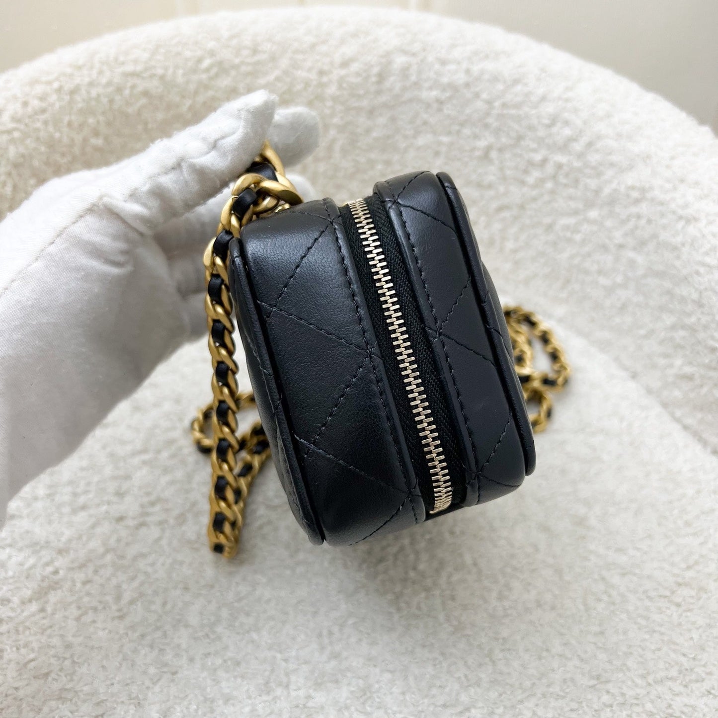 GLM-22A Afternoon Tea Vanity / Clutch with Chain in Black Lambskin and AGHW
