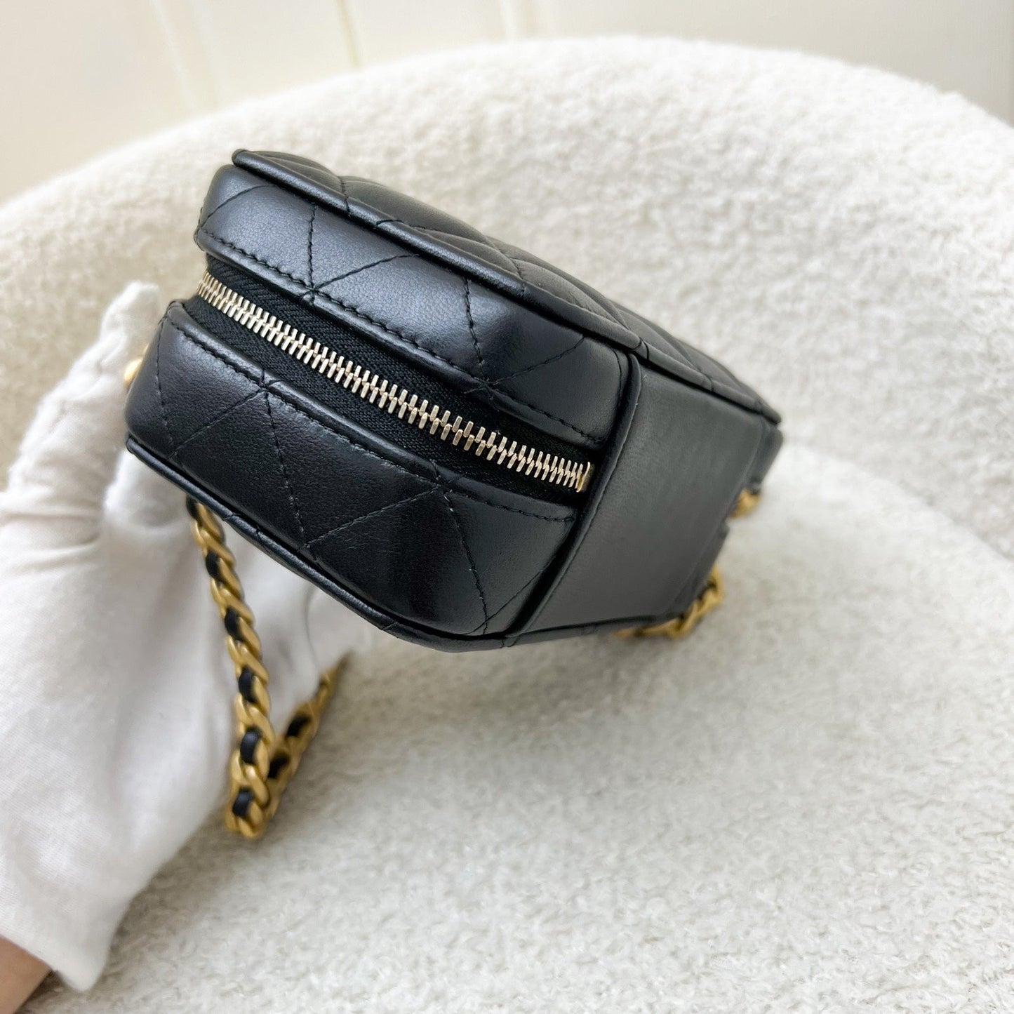 GLM-22A Afternoon Tea Vanity / Clutch with Chain in Black Lambskin and AGHW