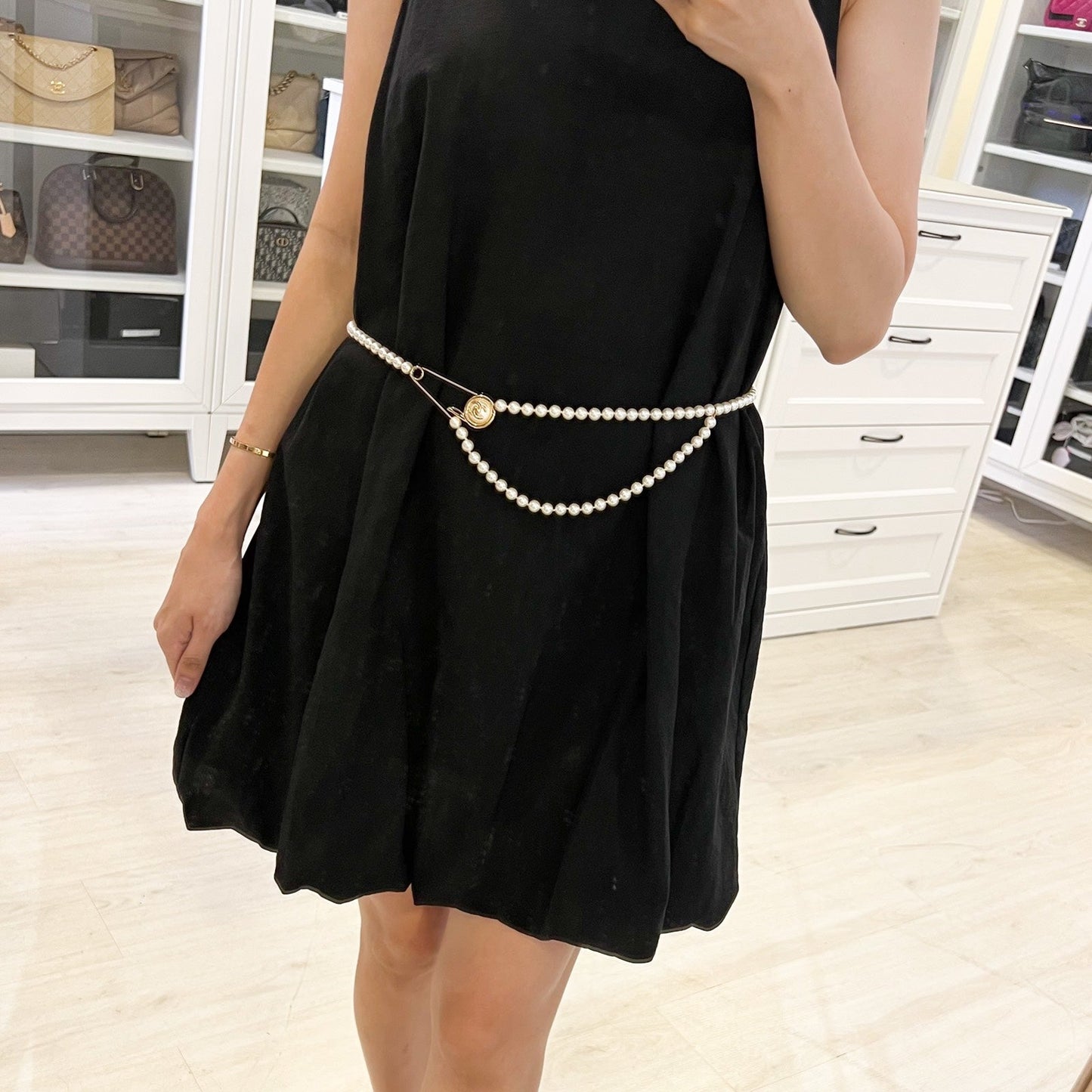 GLM-24A Pin Design Chain Belt with Pearls in GHW (ABD711)