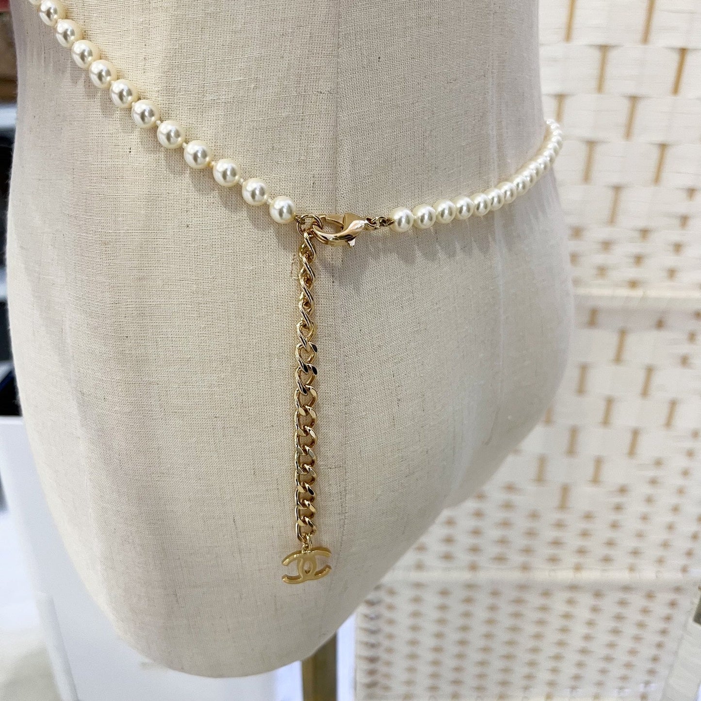GLM-24A Pin Design Chain Belt with Pearls in GHW (ABD711)