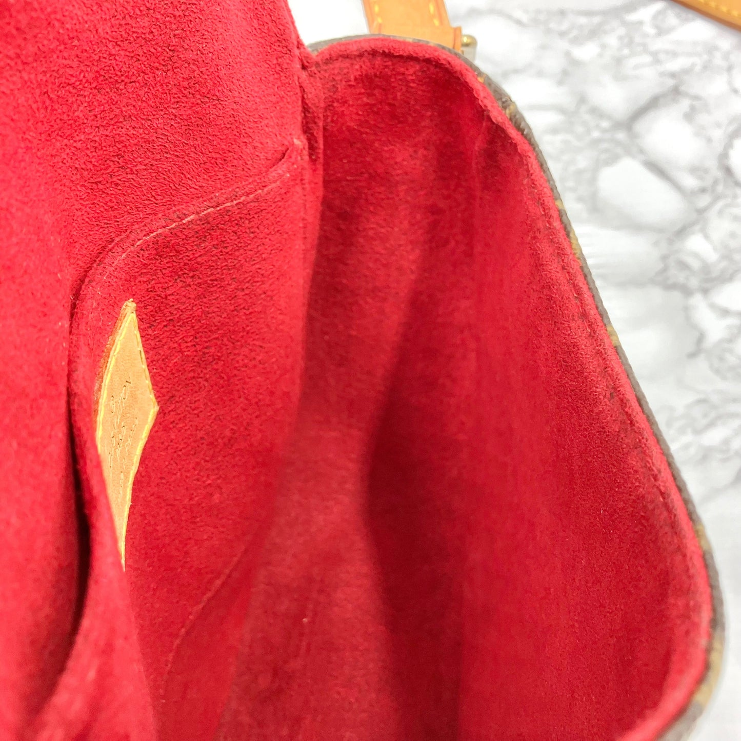 LOUIS VUITTON Monogram Tamburan