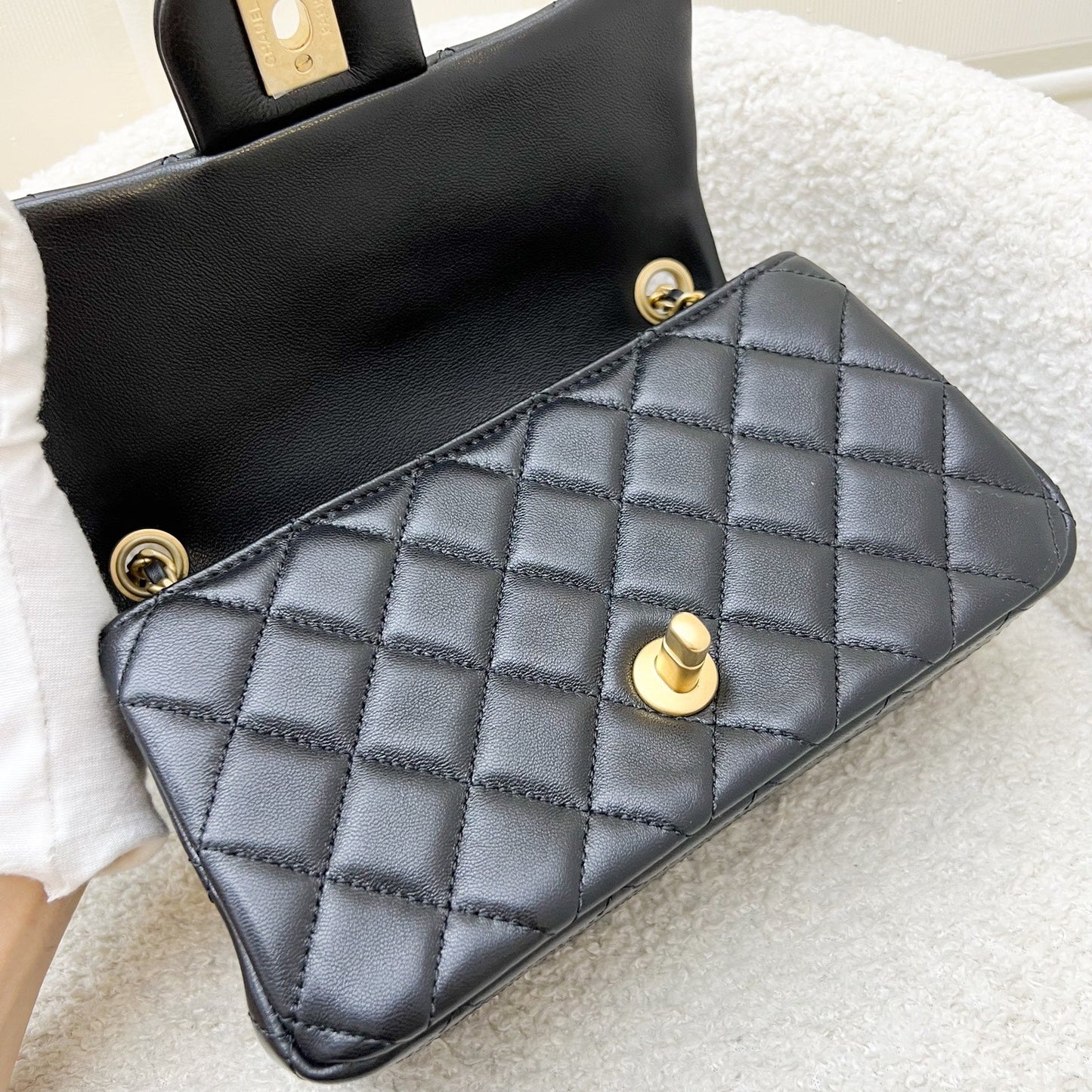 GLM-Pearl Crush Mini Rectangle Flap in 24K Black Stiff Lambskin and AGHW (AS1787)