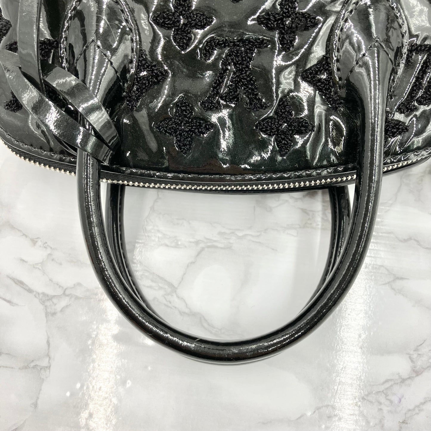 LOUIS VUITTON Lockit BB Bouclette
