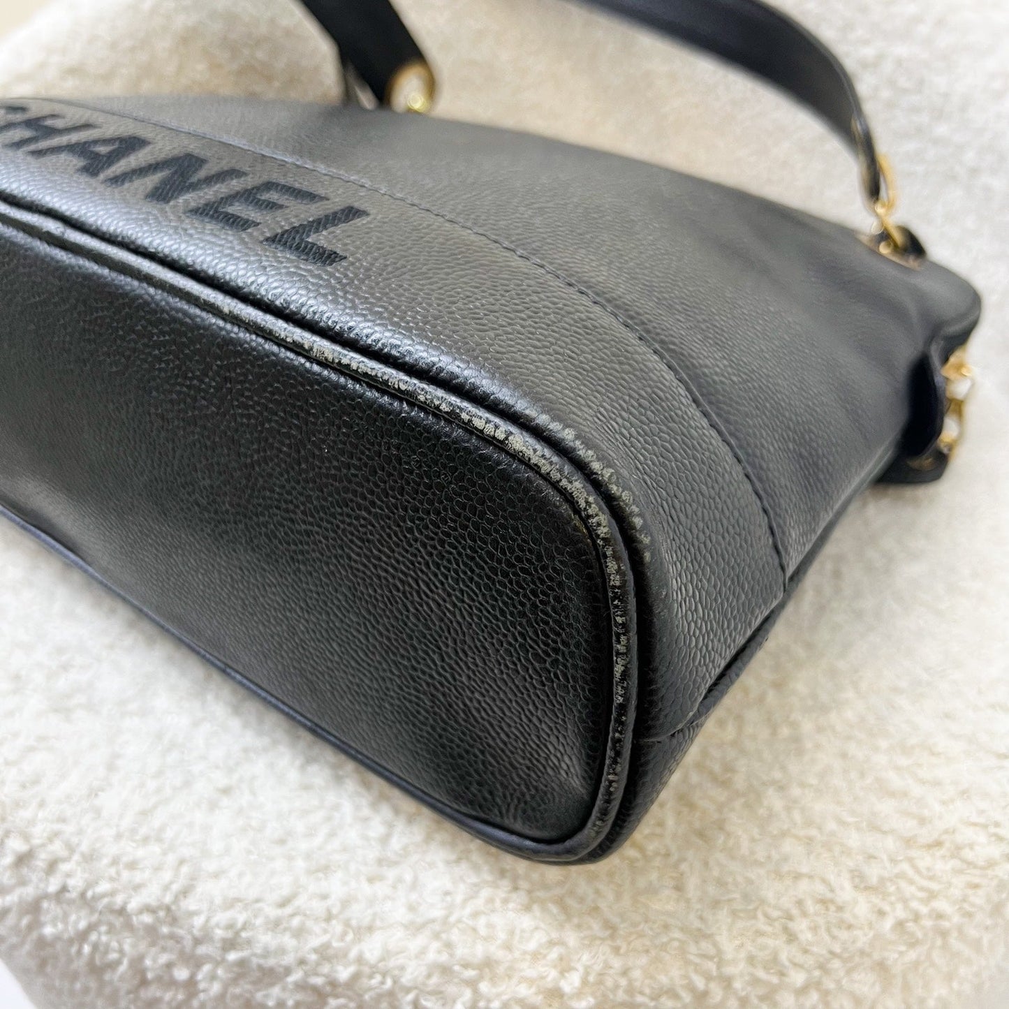 GLM- Tote Bag in Black Caviar and GHW