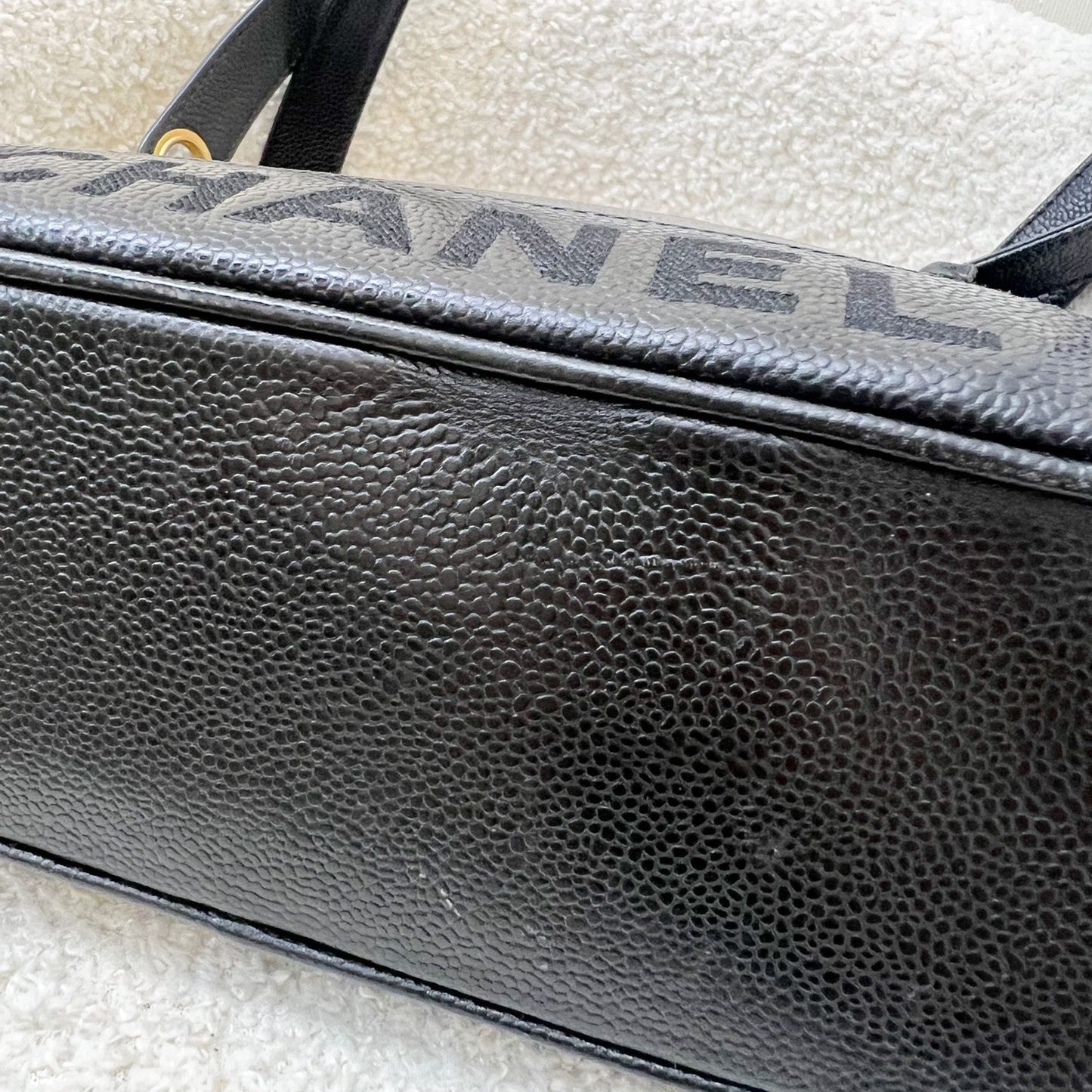 GLM- Tote Bag in Black Caviar and GHW