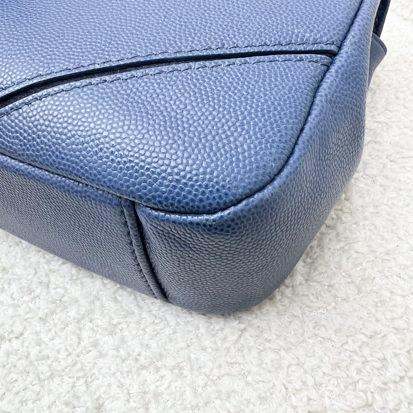 GLM-Seasonal Small Flap in Petroleum Blue Caviar and SHW