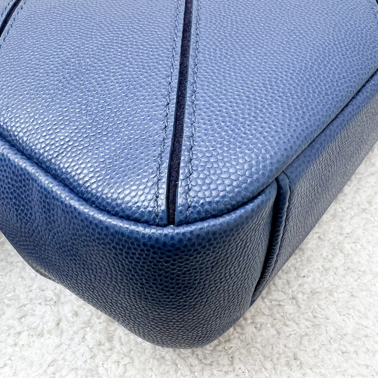 GLM-Seasonal Small Flap in Petroleum Blue Caviar and SHW