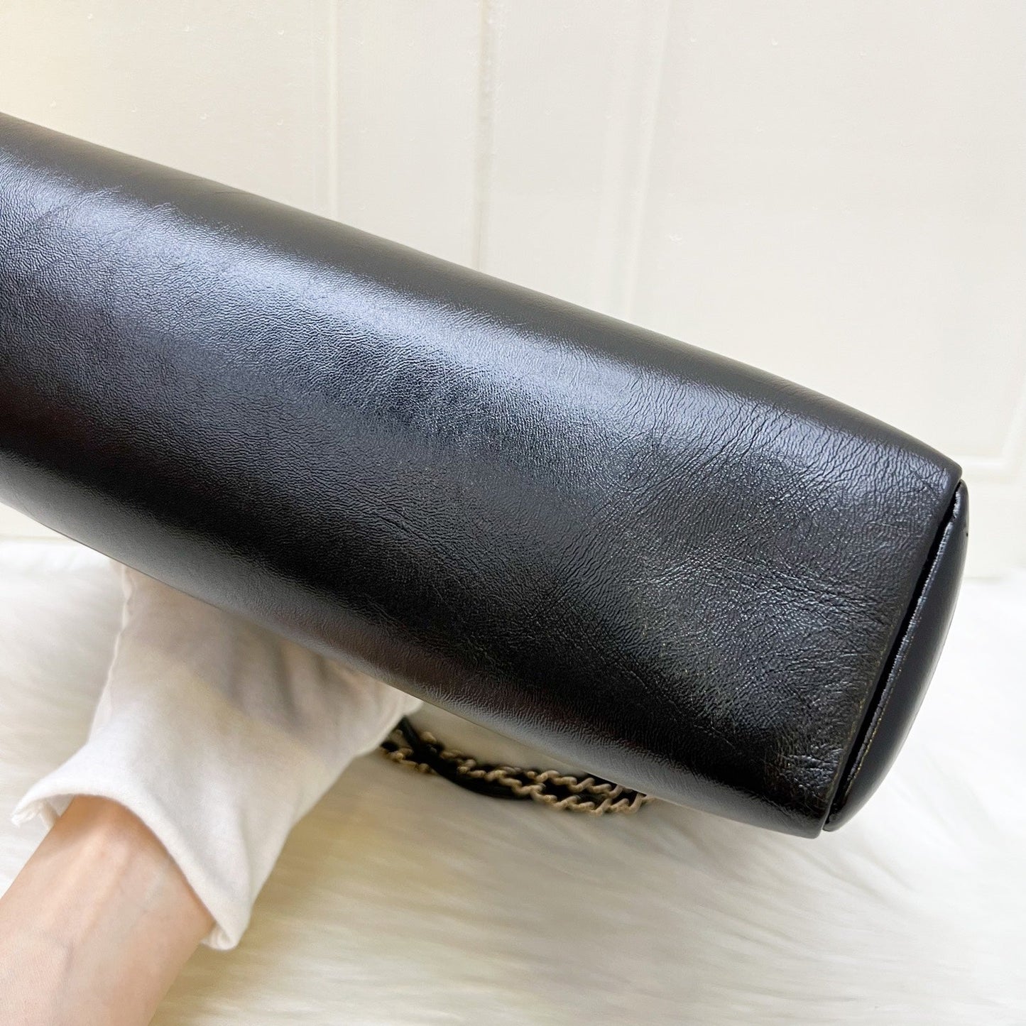 GLM-31 Medium Shopping Bag in 24S Black Shiny Calfskin and LGHW (Model: AS4854)