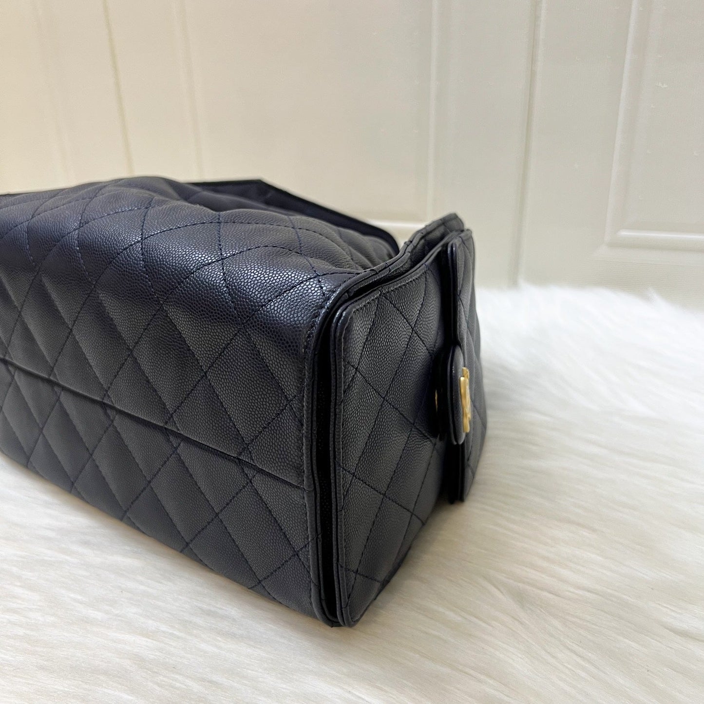GLM-25 Small Hobo Bag in 25S Navy Caviar and AGHW (Model: AS5293)