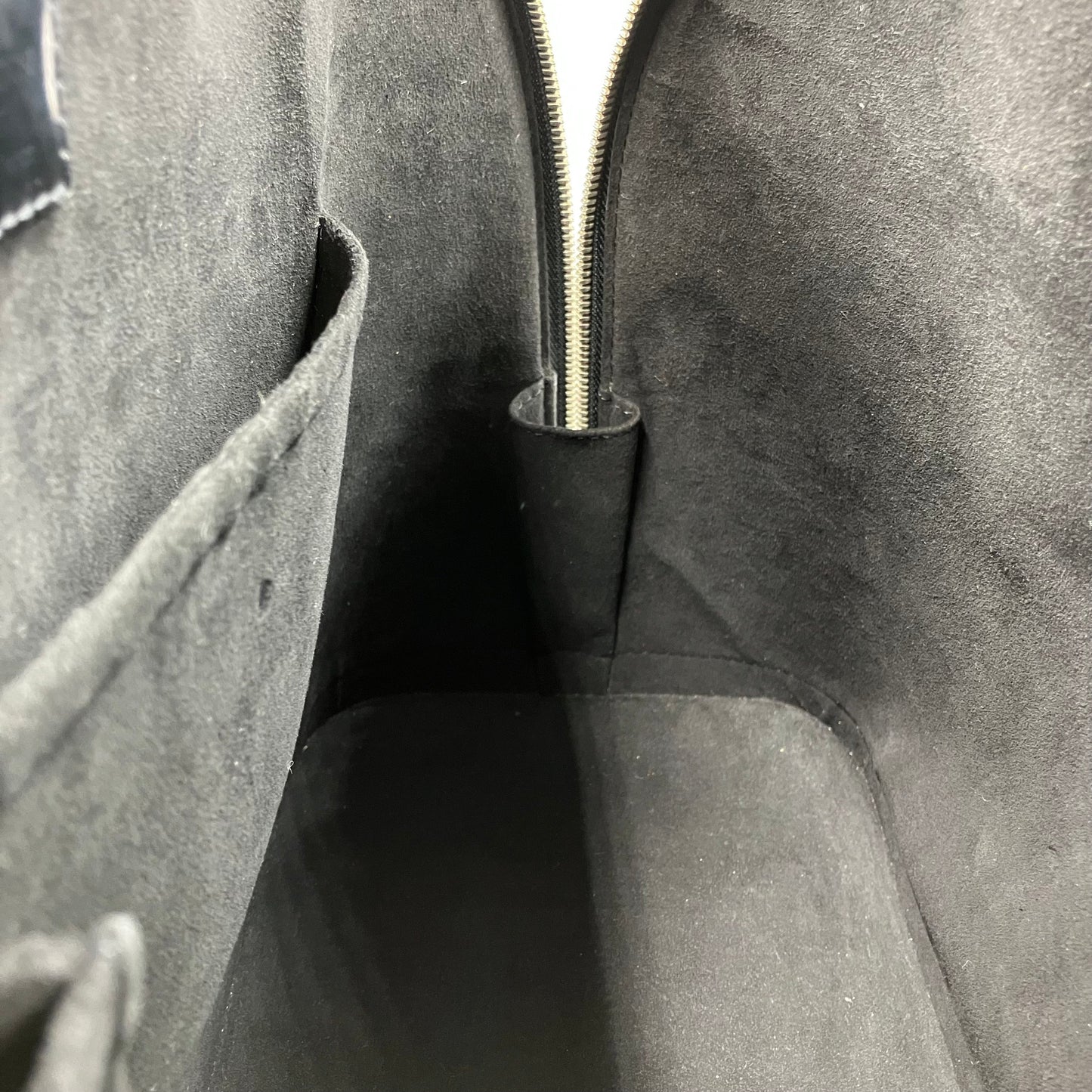 LOUISU VUITTON Epi Alma MM handbag