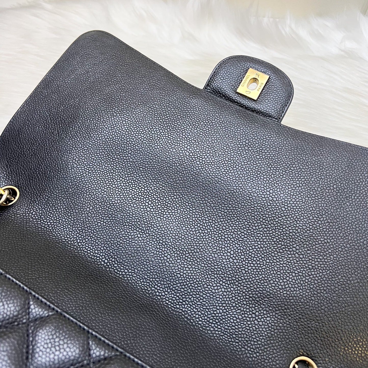 GLM-Classic Maxi Single Flap in Black Caviar and GHW