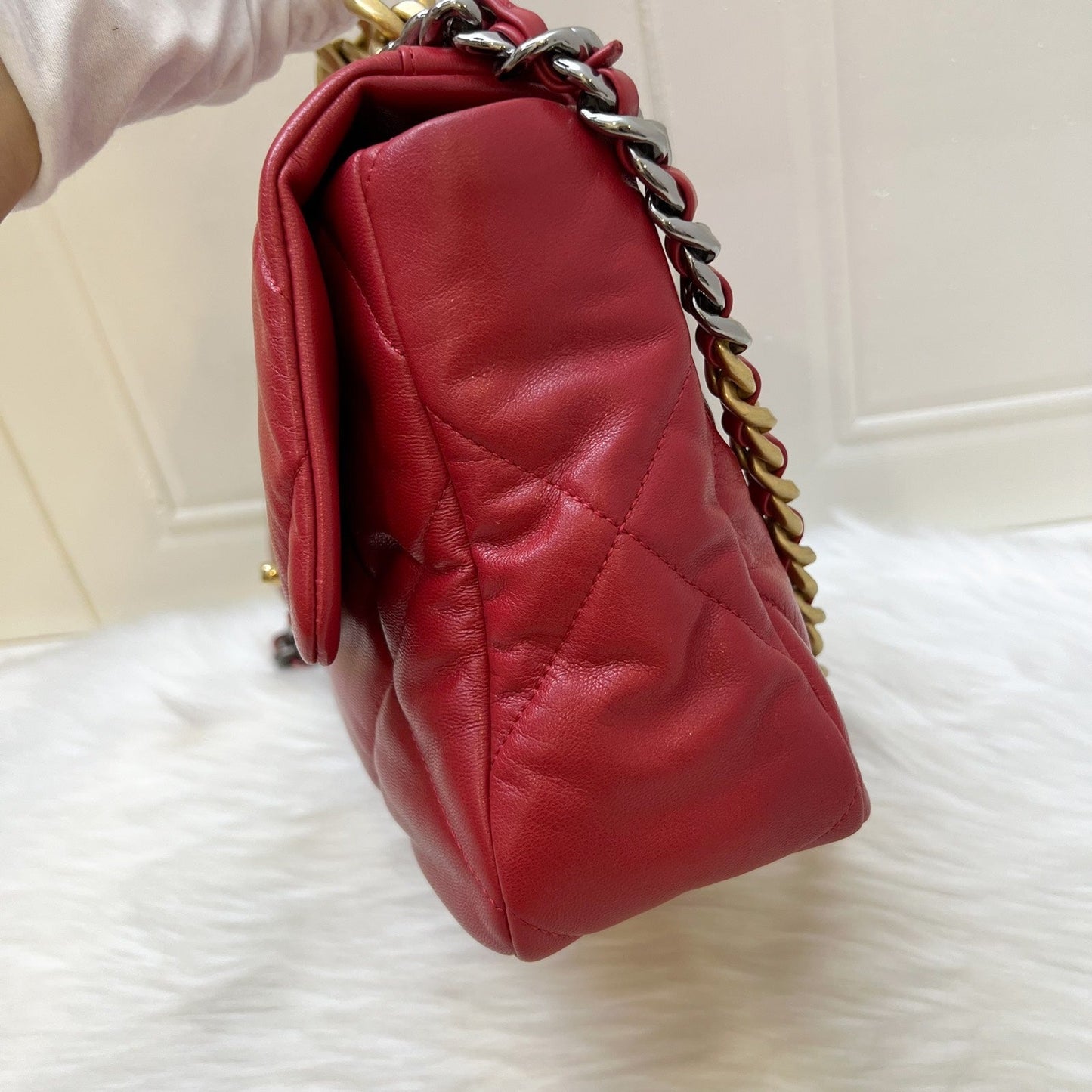 GLM-19 Medium / Large Flap in Red Lambskin and 3-tone HW (Model: AS1161)