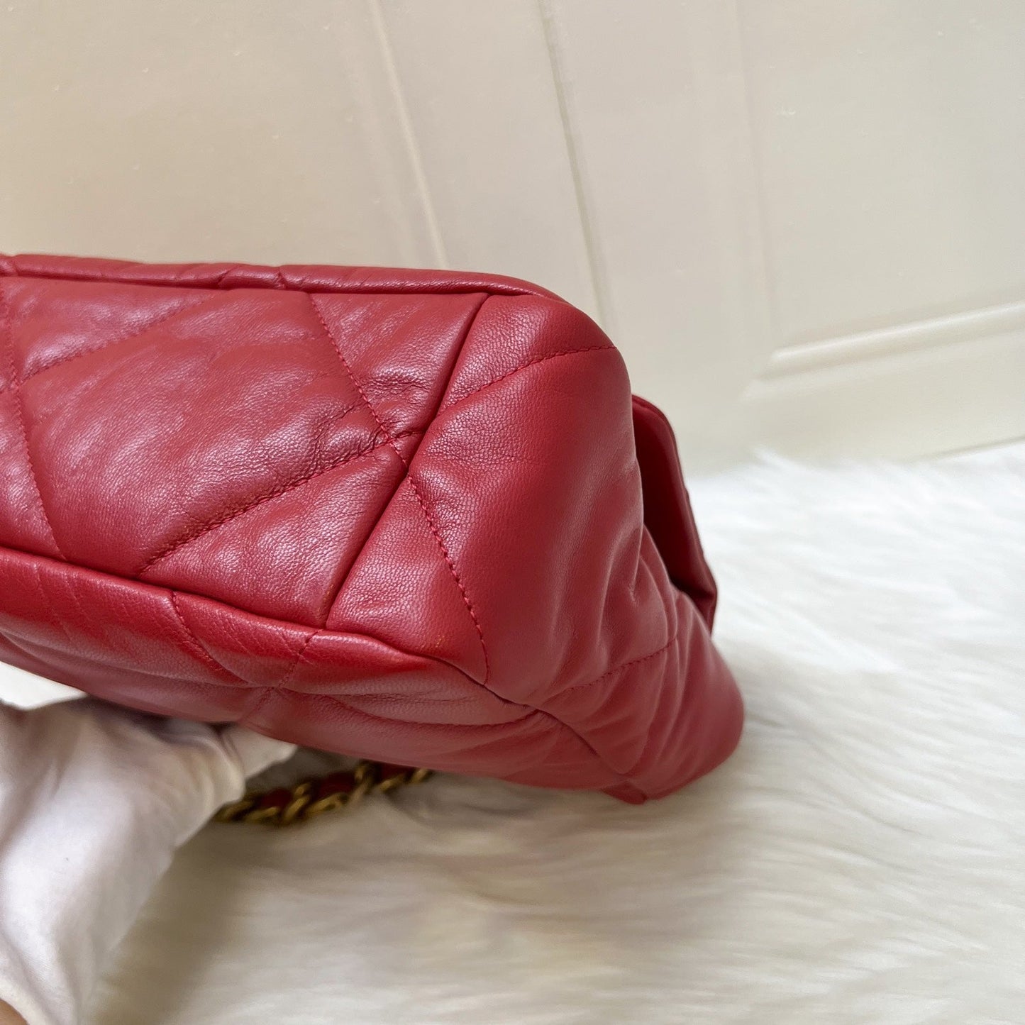 GLM-19 Medium / Large Flap in Red Lambskin and 3-tone HW (Model: AS1161)