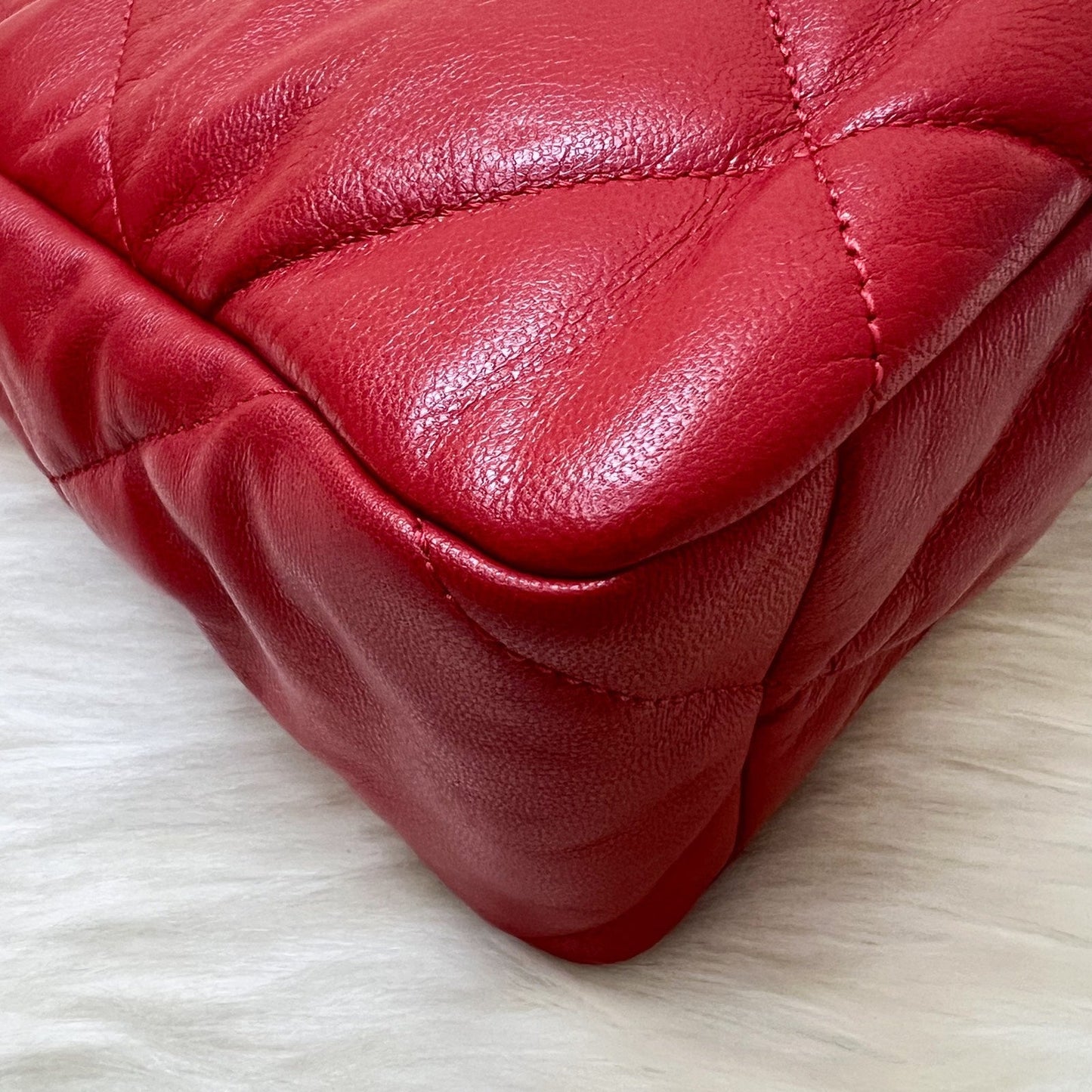 GLM-19 Medium / Large Flap in Red Lambskin and 3-tone HW (Model: AS1161)