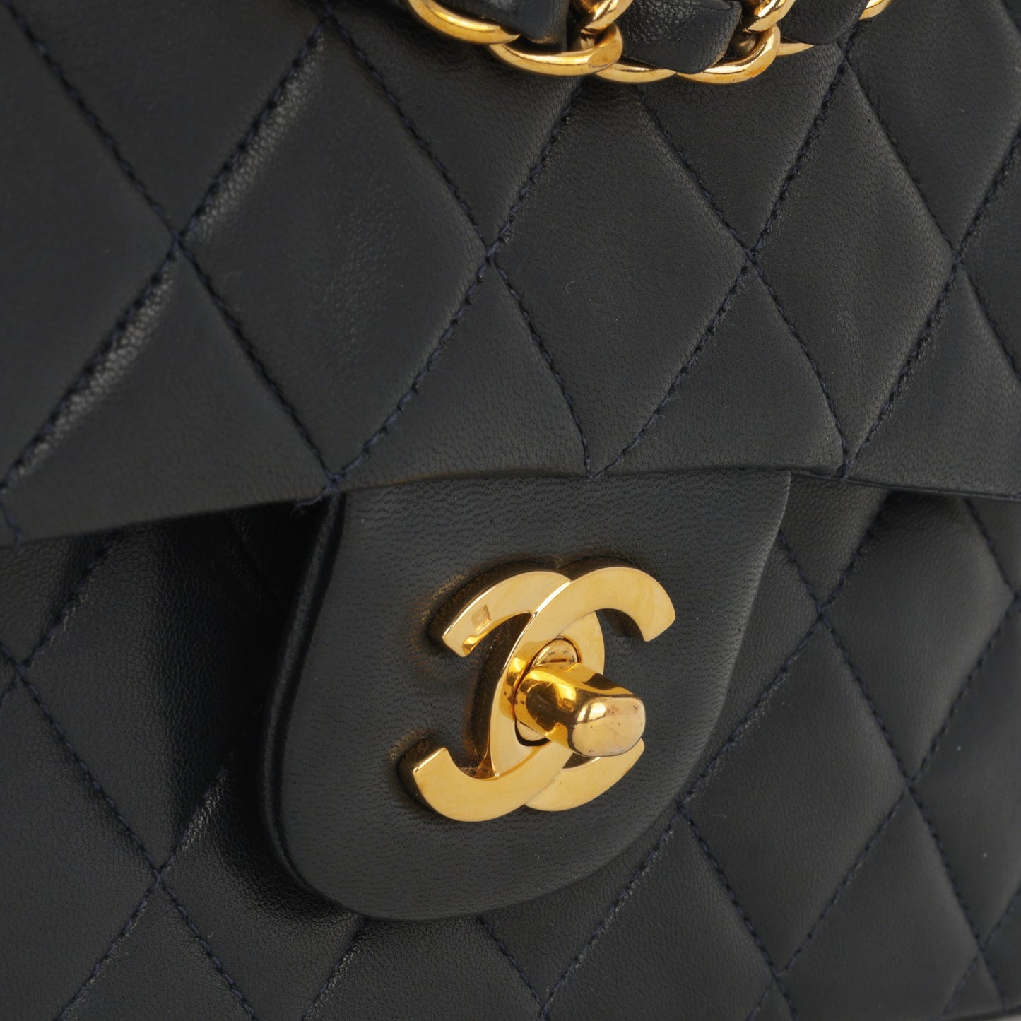 Chanel Vintage Classic Flap - Medium