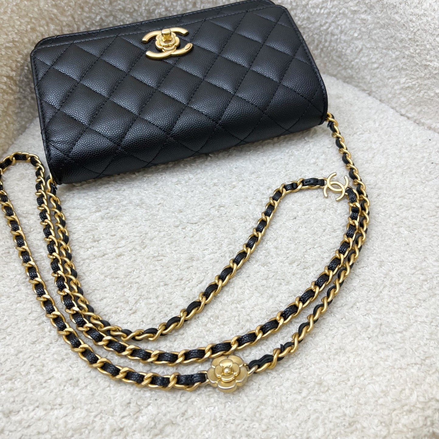 GLM-23K Camellia Flower Wallet on Chain WOC in Black Caviar and AGHW (AP3580)