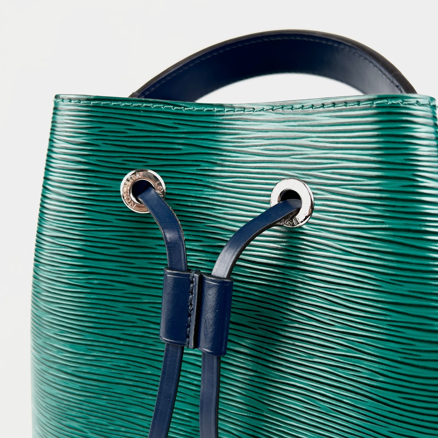 Louis Vuitton Neo Noe BB Epi Green/Blue