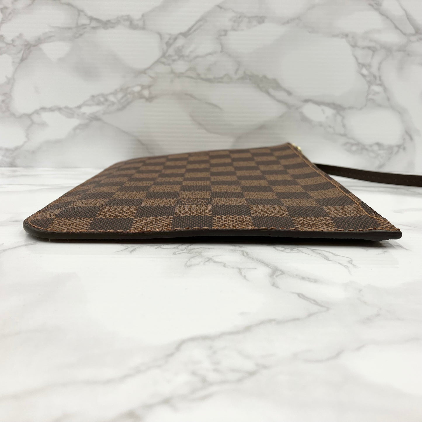 LOUIS VUITTON Damier Neverfull MM Pouch