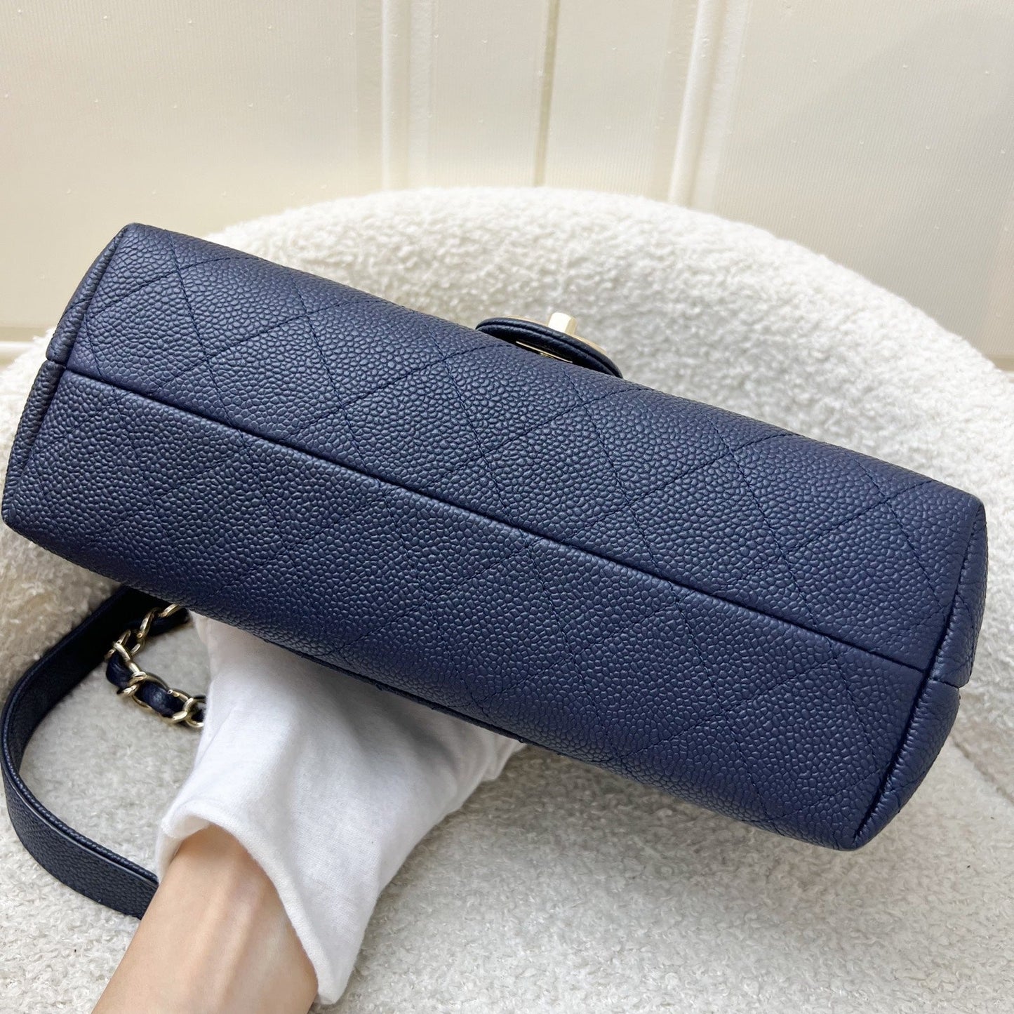 GLM-City Walk Flap in Navy Caviar LGHW (Model: AS1574)