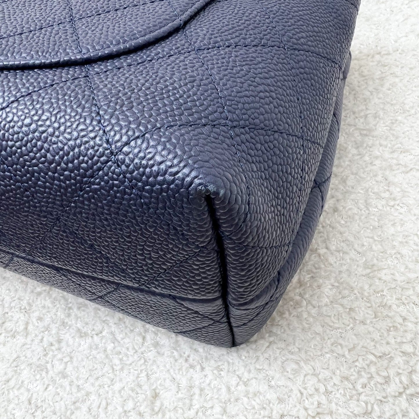 GLM-City Walk Flap in Navy Caviar LGHW (Model: AS1574)
