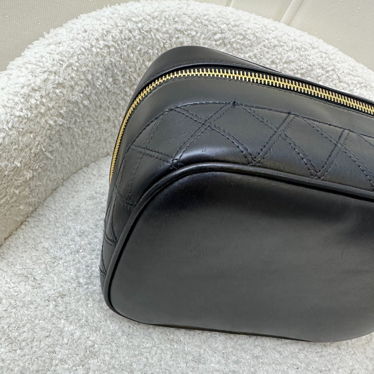 GLM- Travel Vanity Bag in Black Lambskin 24K GHW