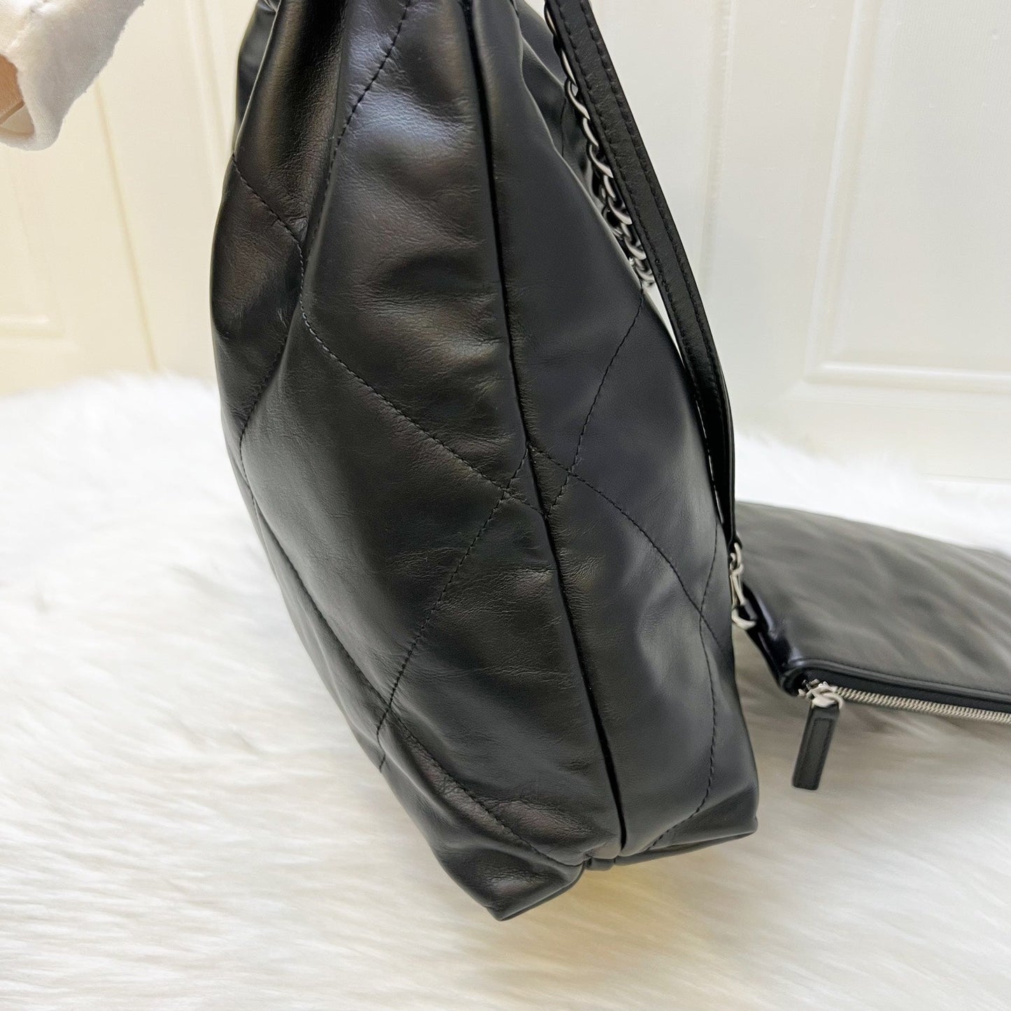 GLM-22 Medium Hobo Handbag in Black Calfskin and SHW (Model: AS3261)