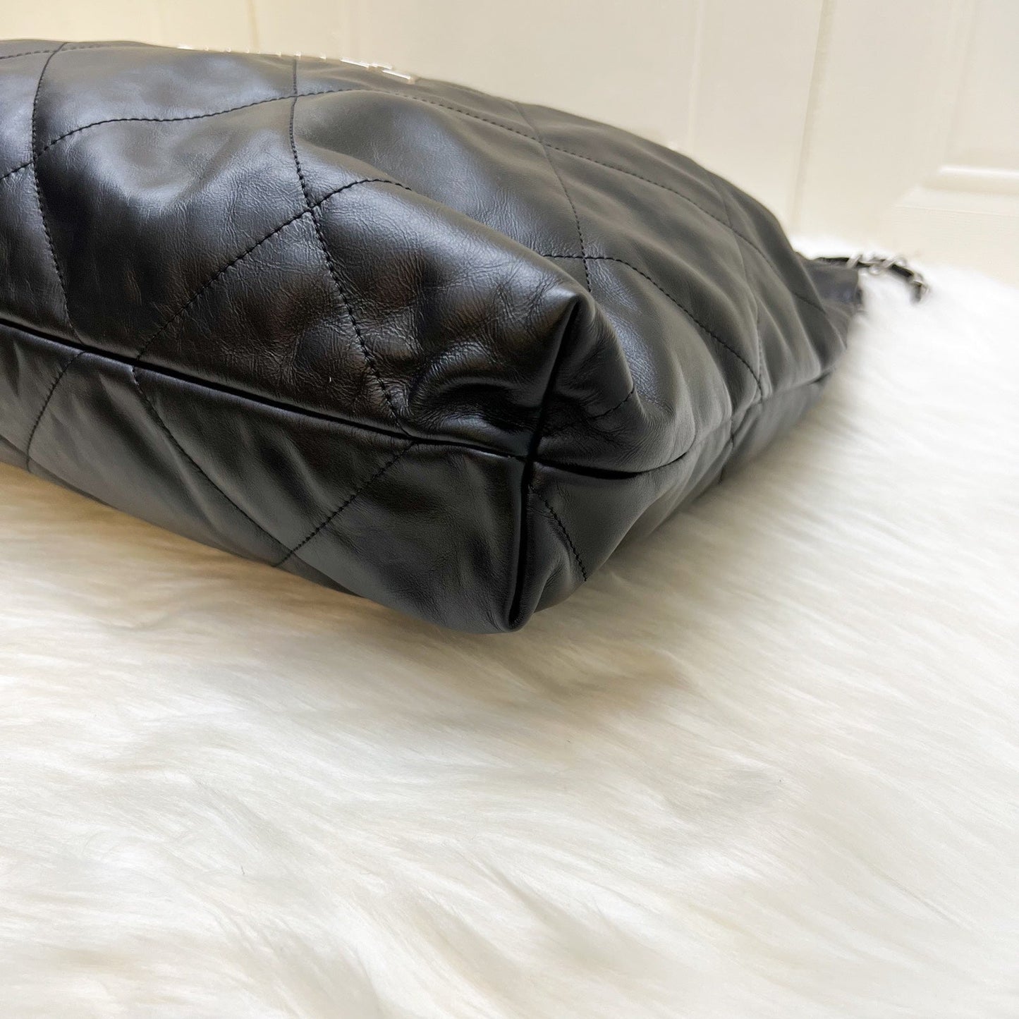 GLM-22 Medium Hobo Handbag in Black Calfskin and SHW (Model: AS3261)