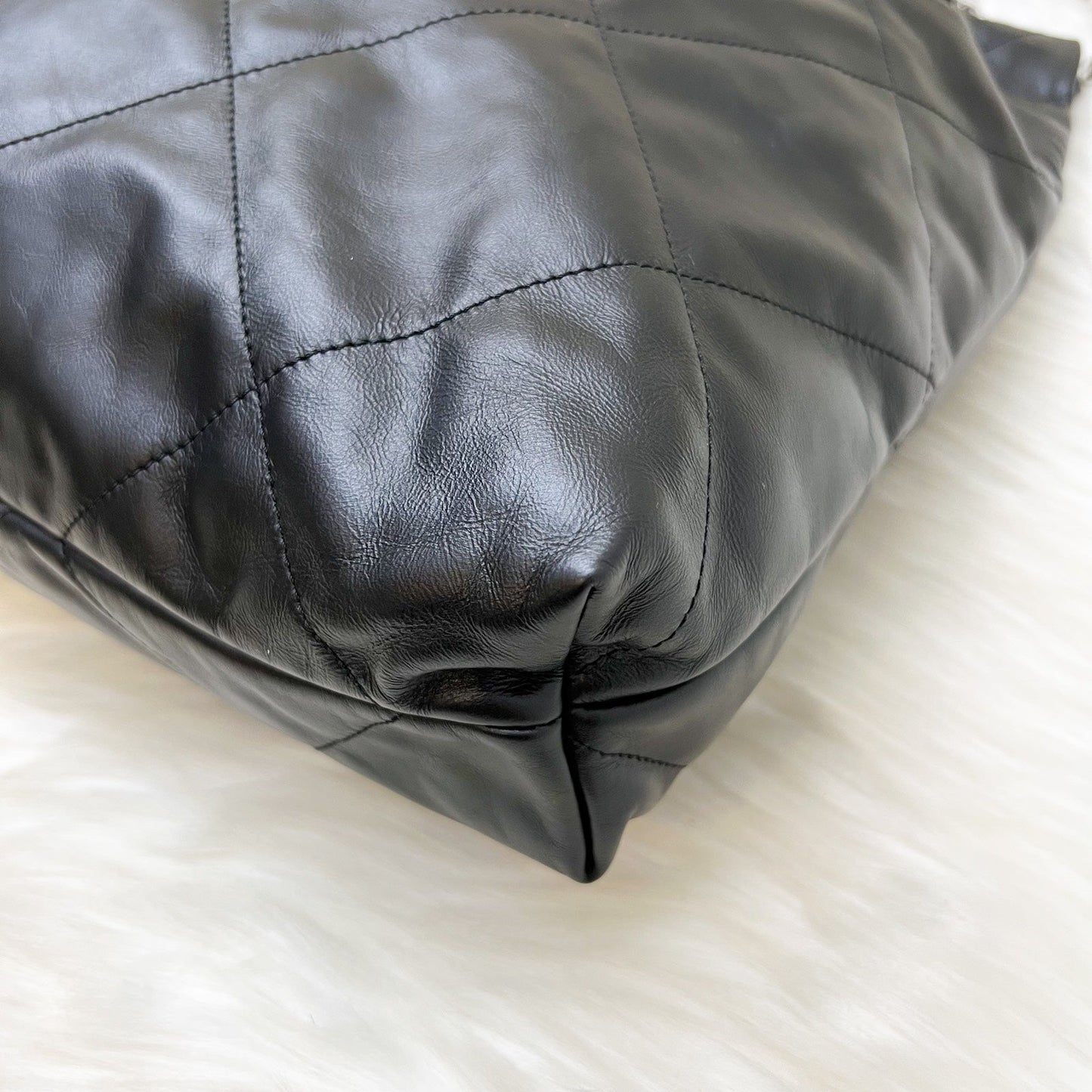 GLM-22 Medium Hobo Handbag in Black Calfskin and SHW (Model: AS3261)
