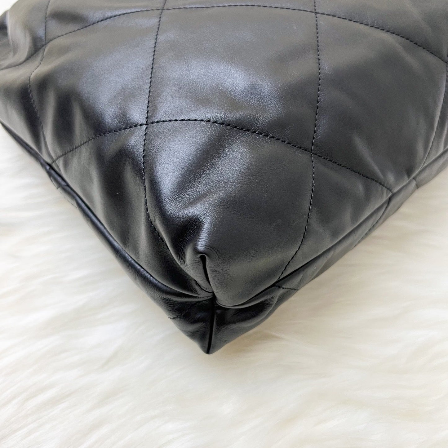 GLM-22 Medium Hobo Handbag in Black Calfskin and SHW (Model: AS3261)