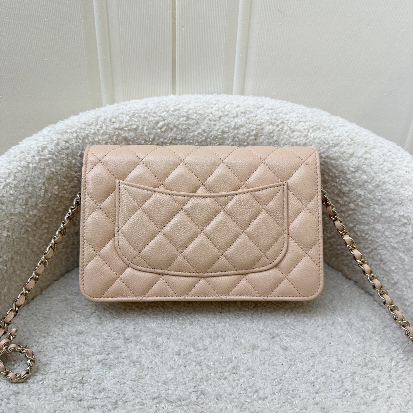 GLM-23S Ribbon Chain Wallet on Chain WOC in Beige Caviar LGHW