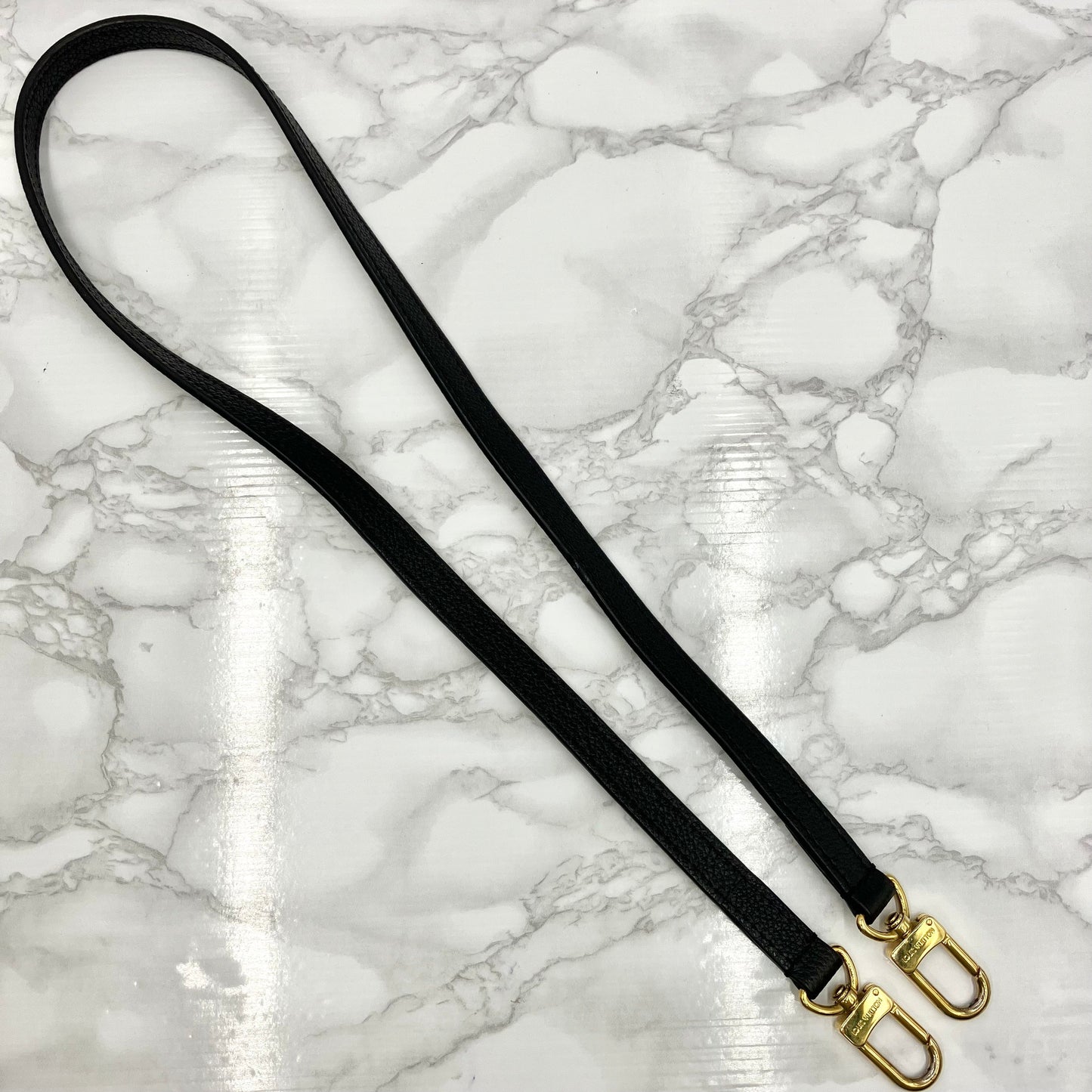 LOUIS VUITTON Monogram Flandrine