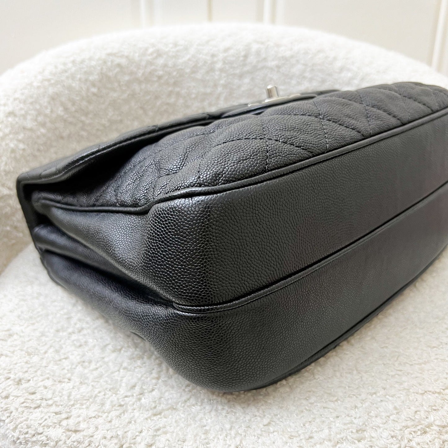 GLM-18P Seasonal Flap in Black Caviar and SHW (Model: A57049)