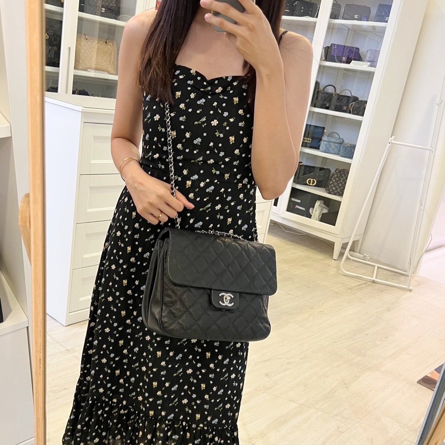GLM-18P Seasonal Flap in Black Caviar and SHW (Model: A57049)