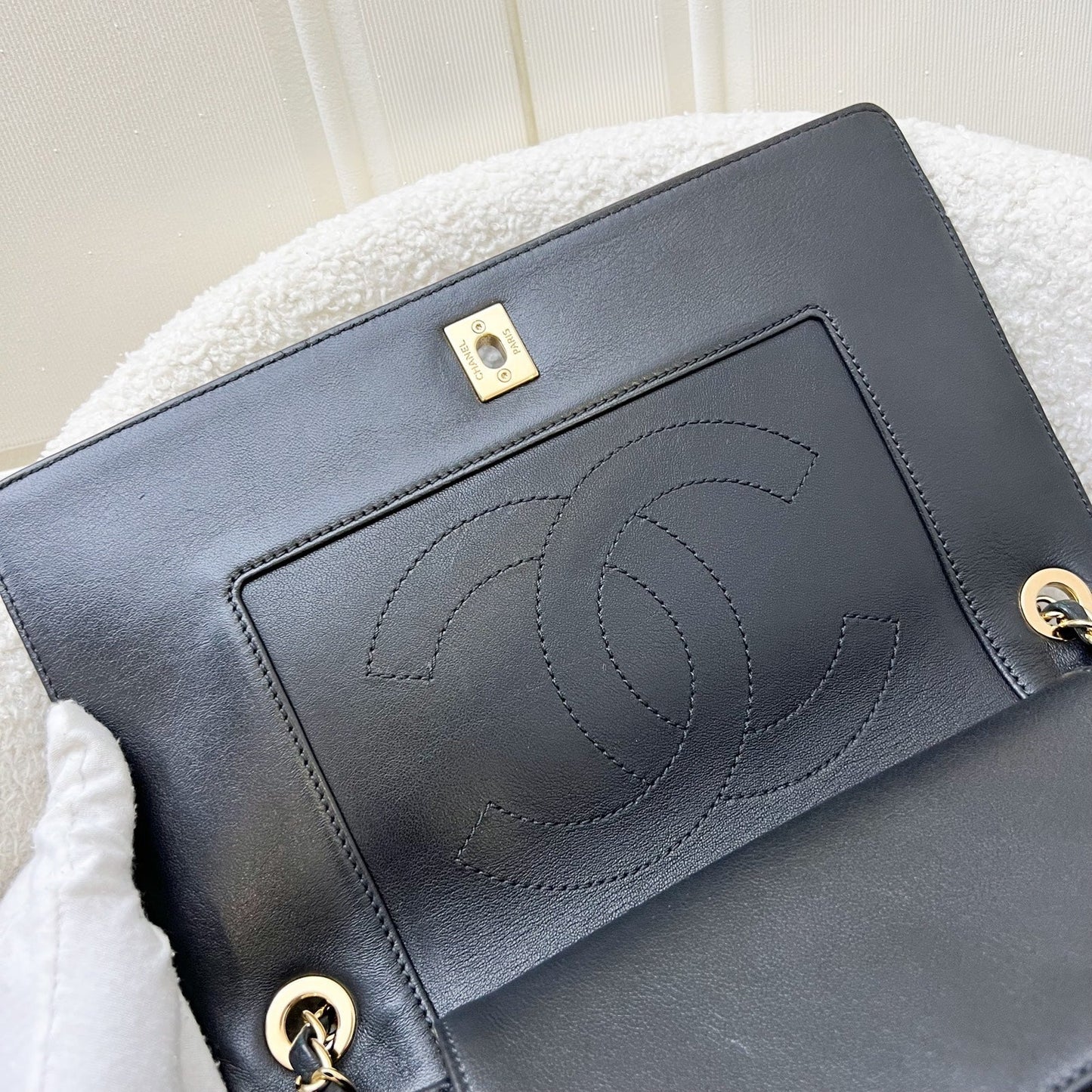 GLM-Large Mademoiselle Flap in Black Calfskin and GHW
